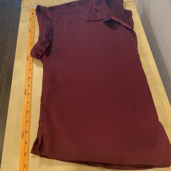 Banana Republic • dolman rolled sleeve button front shirt - Picture 9 of 9